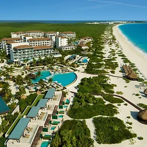 Курортный комплекс Dreams Playa Mujeres Golf & Spa Resort
